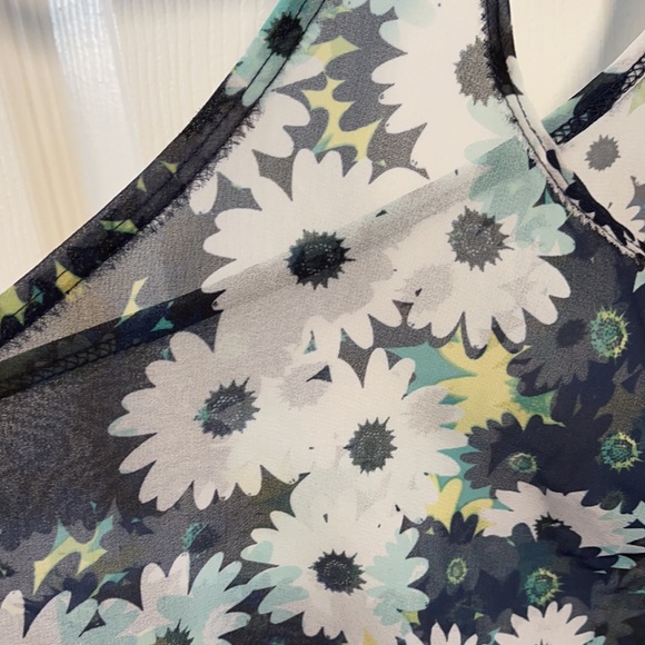 Aeropostale Bethany Mota Floral Sheer tank top M - Picture 6 of 9